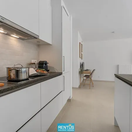 Sea En Rose - Family Near And Centre Ostende