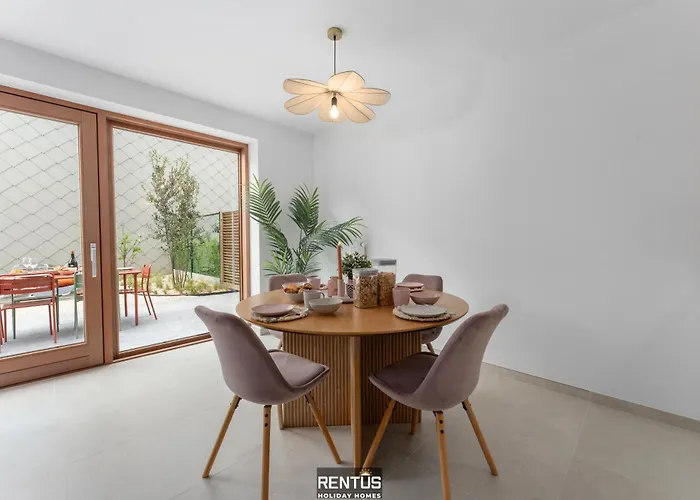 Sea En Rose - Family Near And Centre * Oostende